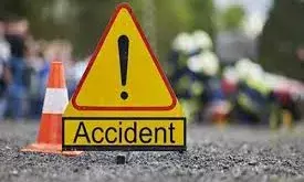 बागड़ धाम से लौट रहे श्रद्धालुओं की पिकअप को ट्रक ने मारी टक्कर