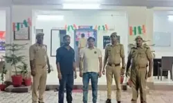 दरोगा को भूत बनाने का दंभ भरने वाले दो भाजपाई गिरफ्तार दरोगा को भूत बनाने का दंभ भरने वाले दो भाजपाई गिरफ्तार