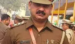 कौन है यह इंस्पेक्टर? जिसके कार्यकाल में 4 थानों में नहीं हुआ कोई मर्डर कौन है यह इंस्पेक्टर? जिसके कार्यकाल में 4 थानों में नहीं हुआ कोई मर्डर