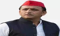 सत्ता के अहंकार में जनता के अधिकारों को छीन रही है भाजपा- अखिलेश सत्ता के अहंकार में जनता के अधिकारों को छीन रही है भाजपा- अखिलेश