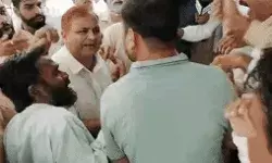 बाप बेटे की नहीं चलेगी- कांगेसियों में खूब हुई जूतमपैजार