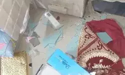 घर में घुसे चोरों ने पहले फ्रिज में रखे सेव खाये- फिर बनाकर पी चाय