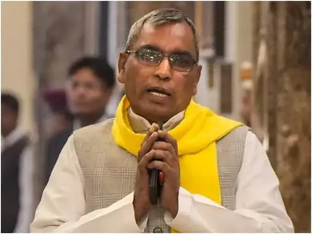 बडबोले राजभर BJP को मुबारक- जहां रहते हैं वहां नाश करते हैं बडबोले राजभर BJP को मुबारक- जहां रहते हैं वहां नाश करते हैं