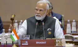 इंडिया नहीं जनाब भारत- PM के सामने लिखा नजर आया भारत इंडिया नहीं जनाब भारत- PM के सामने लिखा नजर आया भारत