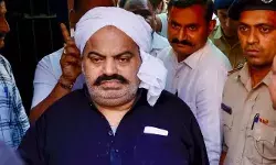 अतीक अहमद के नाबालिग बेटों की कस्टडी पर सुप्रीम कोर्ट में टली सुनवाई अतीक अहमद के नाबालिग बेटों की कस्टडी पर सुप्रीम कोर्ट में टली सुनवाई