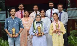 BJMC का रिजल्ट घोषित- श्री राम कॉलेज में अर्जुमन फ़ात्मा रही अव्वल