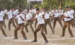 मंदिर परिसर में RSS की शाखा लगाने पर रोक- बोली हाईकोर्ट सख्ती हो पालन