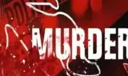 कर्नल ने लवस्टोरी का किया अंत- पिलाई शराब, नशे में झूमती गर्लफ्रेंड... कर्नल ने लवस्टोरी का किया अंत- पिलाई शराब, नशे में झूमती गर्लफ्रेंड...