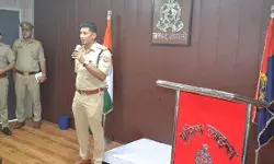 दो सत्रों में हुआ आयोजन- साइबर अपराधों से बचने के दिये गये टिप्स दो सत्रों में हुआ आयोजन- साइबर अपराधों से बचने के दिये गये टिप्स