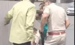 दुकान पर बैठे कारोबारी को दिनदहाड़े मारी गोली- लूटपाट कर फरार