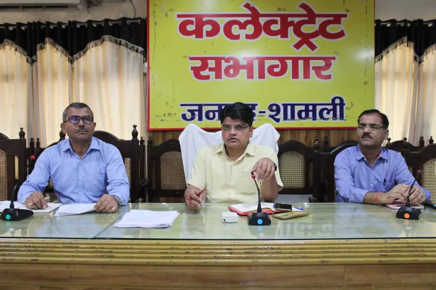 भूतपूर्व सैनिकों की समस्याओं को सुनकर एडीएम ने दिये अफसरों के निर्देश