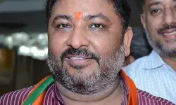 यात्रियों को किसी भी प्रकार की असुविधा न हो- अवश्य ध्यान रखें- मंत्री यात्रियों को किसी भी प्रकार की असुविधा न हो- अवश्य ध्यान रखें- मंत्री