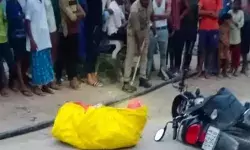 बाईक पर रखी पाप की गठरी में मिली तांत्रिक की लाश- स्पीड ब्रेकर ने ऐसे.. बाईक पर रखी पाप की गठरी में मिली तांत्रिक की लाश- स्पीड ब्रेकर ने ऐसे..