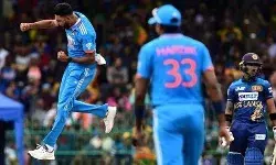 फाइनल मैच में सिराज ने लगाई लंका- झटके 6 विकेट- हुई ऑलआउट