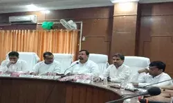 PM के निर्देश पर अब राशन कार्ड धारकों के बनेंगे आयुष्मान कार्ड PM के निर्देश पर अब राशन कार्ड धारकों के बनेंगे आयुष्मान कार्ड