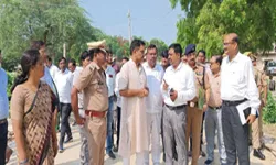 योगी सरकार पीड़ित परिवार के साथ- आरोपियों को मिलेगी सख़्त सजा- मंत्री योगी सरकार पीड़ित परिवार के साथ- आरोपियों को मिलेगी सख़्त सजा- मंत्री