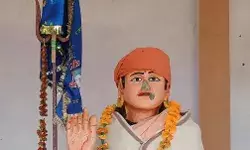 असामाजिक तत्वों की घिनौनी करतूत- तोड़ी बाबा गोरखनाथ की मूर्ति असामाजिक तत्वों की घिनौनी करतूत- तोड़ी बाबा गोरखनाथ की मूर्ति