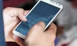 महिला को फोन कर आशिकी भरी बातें करने वाला सिपाही सस्पेंड महिला को फोन कर आशिकी भरी बातें करने वाला सिपाही सस्पेंड