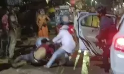 चाय वाले को पीटते रहे बदमाश- वीडियो बनाने में रहे व्यस्त सिपाही