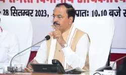 चौपाल के माध्यम से गांव की समस्याओं का गांव में ही निस्तारण करें- मौर्य चौपाल के माध्यम से गांव की समस्याओं का गांव में ही निस्तारण करें- मौर्य