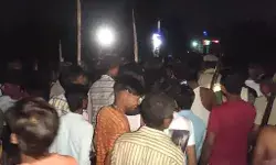 गुलदार ने हमला कर बच्चे को मार डाला- हाईवे किया जाम- फिर ऐसे हुआ...