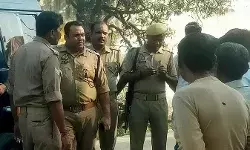 इंसानियत हुई तार-तार, 6 वर्षीय बच्ची से दुष्कर्म- लोग बनाते रहे वीडियो