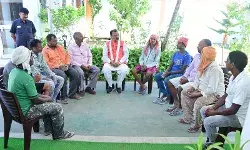 गन्दगी से वातावरण ही नहीं, आत्मा भी मैली होती है- डिप्टी CM मौर्य गन्दगी से वातावरण ही नहीं, आत्मा भी मैली होती है- डिप्टी CM मौर्य