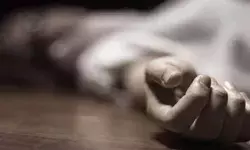 नहर में डूबी बालिका का शव मिला पेड़ की डाल पर