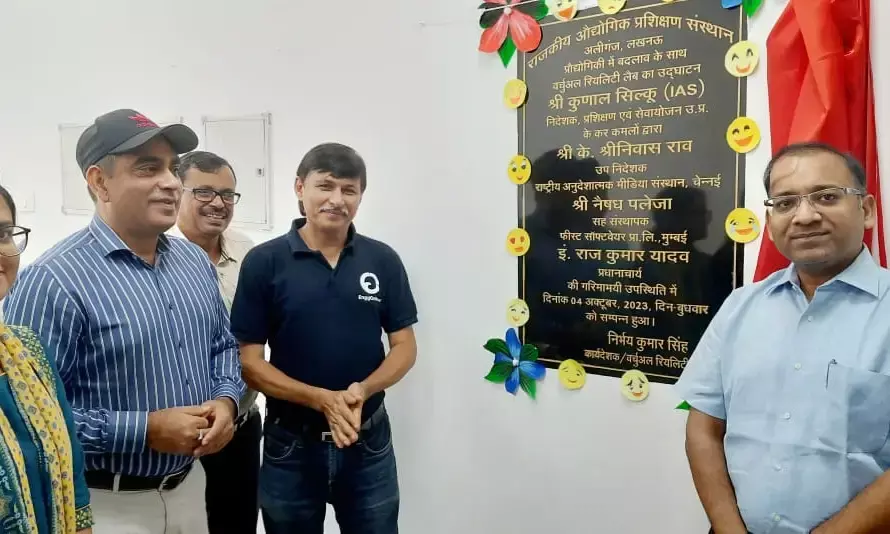 निदेशक कुणाल सिल्कू ने वीआरएस प्रशिक्षण के लिए लैब का किया उद्घाटन