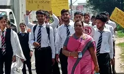 श्री राम ग्रुप ऑफ़ फार्मेसी में चला गया नशा मुक्ति जागरूकता अभियान