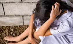 मासूम से रेप की महिला सिपाही ने लगाई कीमत- मांगी रिश्वत- सीओ ने... मासूम से रेप की महिला सिपाही ने लगाई कीमत- मांगी रिश्वत- सीओ ने...