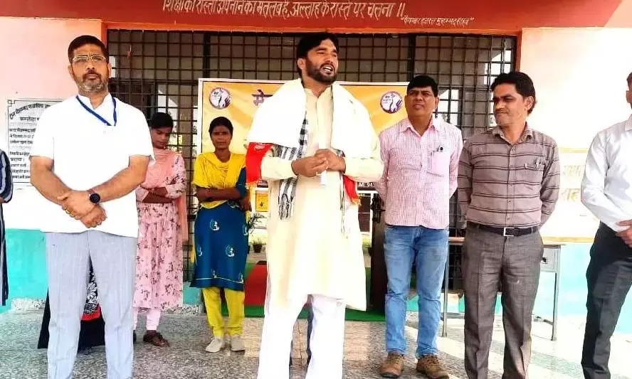 डॉ0 रणवीर ने छात्र-छात्राओं से अच्छी आदतों को अपनाने का किया आग्रह