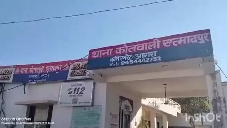 लाइसेंसी बंदूक सटक गया थाने का मालखाना- अब रिकॉर्ड खंगाल रही पुलिस लाइसेंसी बंदूक सटक गया थाने का मालखाना- अब रिकॉर्ड खंगाल रही पुलिस