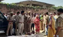 चाकू से गोदकर भाजपा नेता का कत्ल- टीन शेड के कमरे में मिला शव चाकू से गोदकर भाजपा नेता का कत्ल- टीन शेड के कमरे में मिला शव