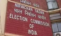 लोकसभा चुनाव की तैयारी शुरू- होगा वोटर लिस्ट का संक्षिप्त पुनरीक्षण लोकसभा चुनाव की तैयारी शुरू- होगा वोटर लिस्ट का संक्षिप्त पुनरीक्षण