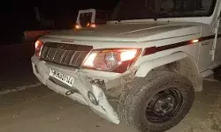 खनन माफिया का दुस्साहस- चढाया बुलडोजर- तहसीलदार जख्मी खनन माफिया का दुस्साहस- चढाया बुलडोजर- तहसीलदार जख्मी