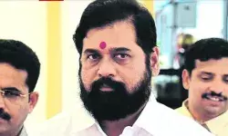 स्पीकर को पैंतरेबाज़ी पर SC की खरी खरी- फेल रहे तो हम करेंगे फैसला स्पीकर को पैंतरेबाज़ी पर SC की खरी खरी- फेल रहे तो हम करेंगे फैसला