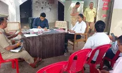 ADM वित्त ने थाने पर सुनी जनसमस्याएं- निष्पक्ष जांच कर करें निपटारा ADM वित्त ने थाने पर सुनी जनसमस्याएं- निष्पक्ष जांच कर करें निपटारा