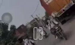 हथियार लहराते हुए युवकों का उत्पात- बोले हिम्मत है तो आए सामने