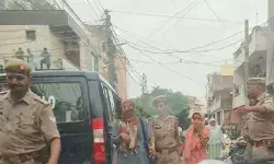 कालोनी में गंदा काम- व्हाट्सएप से देह व्यापार कर रही 3 महिलाएं अरेस्ट कालोनी में गंदा काम- व्हाट्सएप से देह व्यापार कर रही 3 महिलाएं अरेस्ट