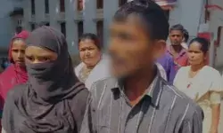 रेप पीड़िता के पिता का SP दफ्तर के सामने हंगामा- पुलिस ने की बदतमीजी रेप पीड़िता के पिता का SP दफ्तर के सामने हंगामा- पुलिस ने की बदतमीजी