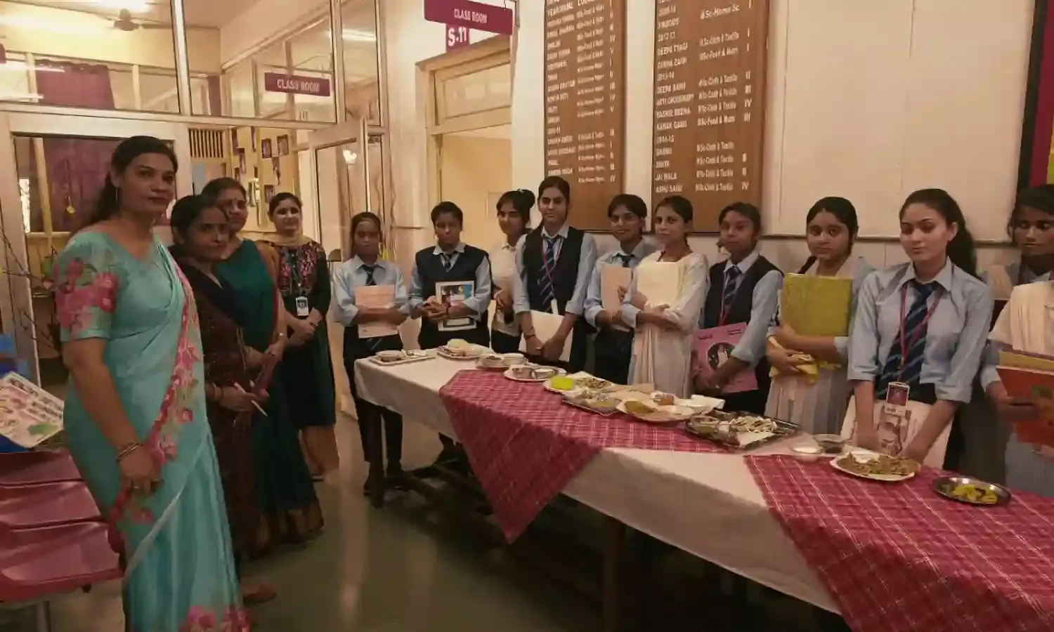 गृह विज्ञान विभाग मे दो दिवस न्यूट्रीशियनल कार्यक्रम खाओ स्वस्थ रहो मस्त का हुआ आयोजन