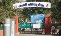 फारूक की अवैध डेयरी पर चला सेना का बुलडोजर- बाहर खड़े किए पशु