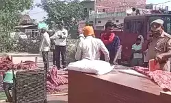 कारोबारी के गोदाम में लगी आग- लाखों का सामान जलकर खाक