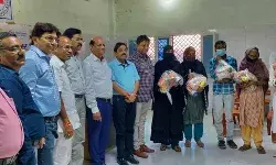 रोटरी क्लब द्वारा टीबी से ग्रस्त बच्चों को वितरित किया गया राशन रोटरी क्लब द्वारा टीबी से ग्रस्त बच्चों को वितरित किया गया राशन