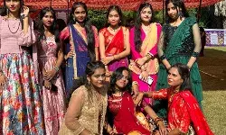 श्रीराम कॉलेज में नवरात्रि के उपलक्ष में हुआ भव्य डांडिया कार्यक्रम