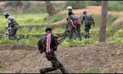 पुलिस के साथ मुठभेड़ में दो नक्सली ढेर, हथियार भी मिले