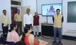 प्रशिक्षण शिविर का समापन- मुसीबत घड़ी में कैसे निबटे दी जानकारी प्रशिक्षण शिविर का समापन- मुसीबत घड़ी में कैसे निबटे दी जानकारी