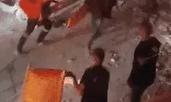 वेस्ट बैंक की मस्जिद पर इजरायल की एयर स्ट्राइक- हमास ने बनाया था.. वेस्ट बैंक की मस्जिद पर इजरायल की एयर स्ट्राइक- हमास ने बनाया था..