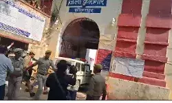 आशंका हुई निर्मूल साबित- आजम सकुशल जिंदा पहुंचे सीतापुर जेल आशंका हुई निर्मूल साबित- आजम सकुशल जिंदा पहुंचे सीतापुर जेल